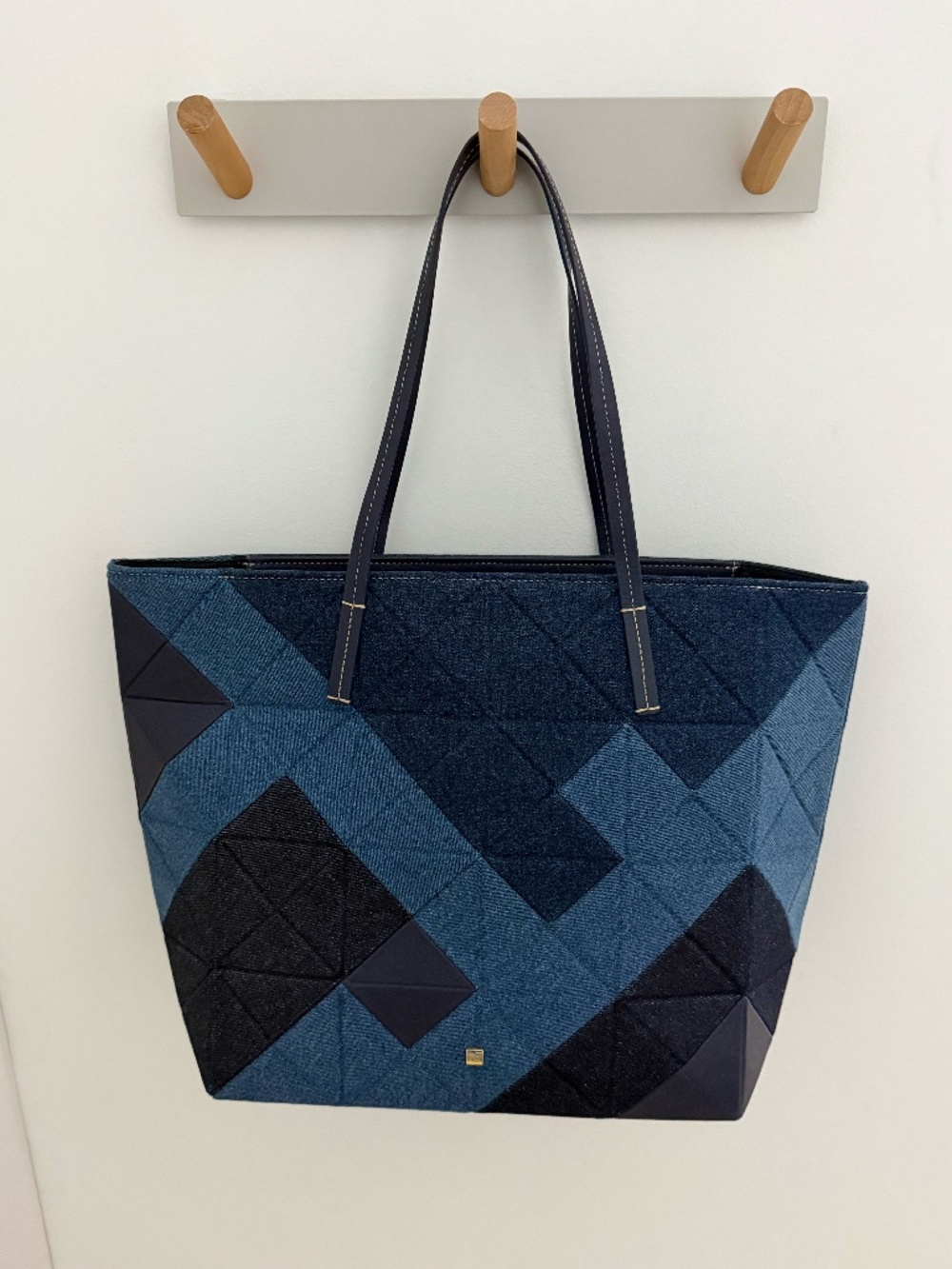 Origami Zip Shoulder